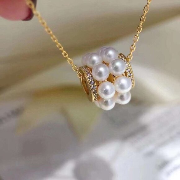 18K Gold-Plated Passepartout Freshwater Pearl Necklace - Picture 1 of 3